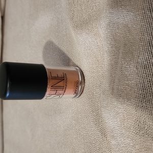 SHINE colour makeup powder
